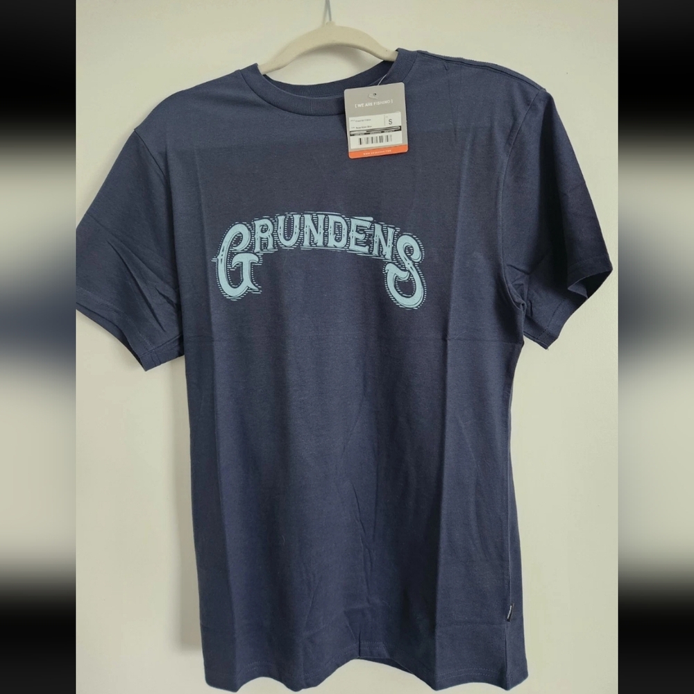 Grundens Men's Crest Short Sleeve Size Small Deep Water Blue *NEW*